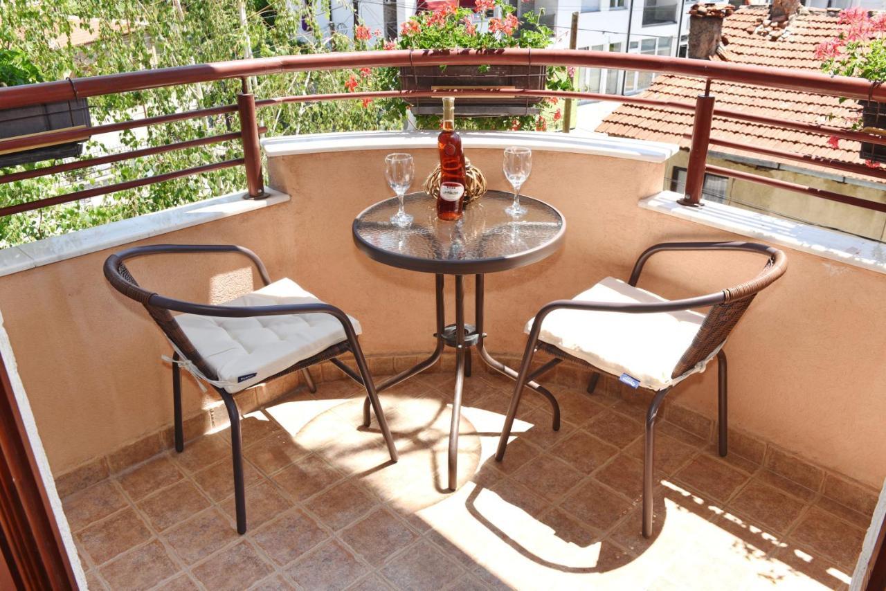 Si Apartments Ohrid With Free Parking Luaran gambar